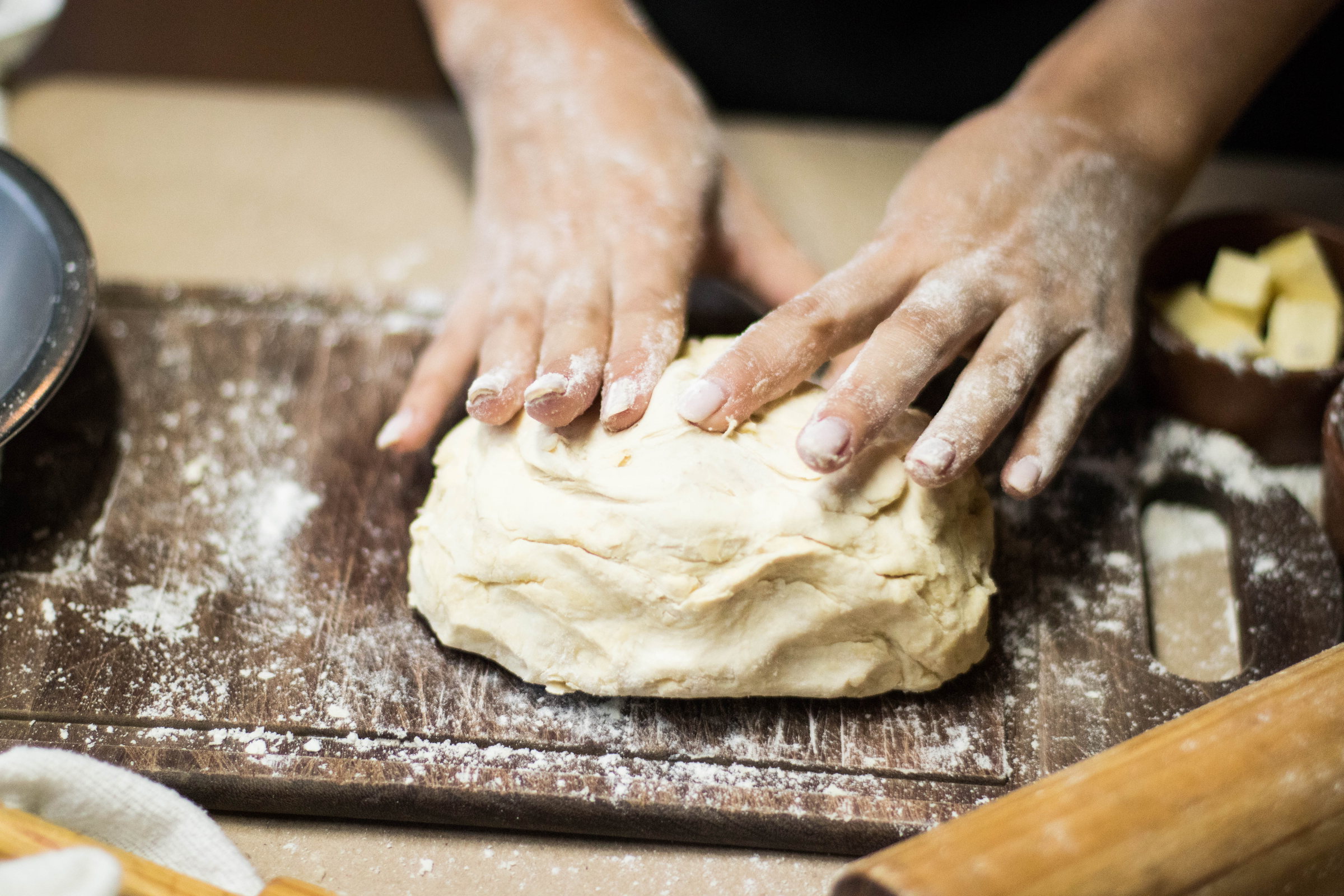 Masa de hojaldre preparada a mano
